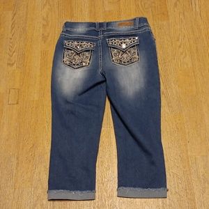 WALL FLOWER CAPRI JEANS